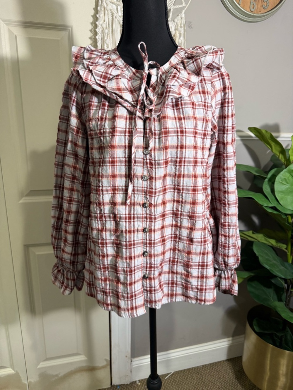 Maeve Rust & White Plaid Ruffle-Collar Button Front top size small
